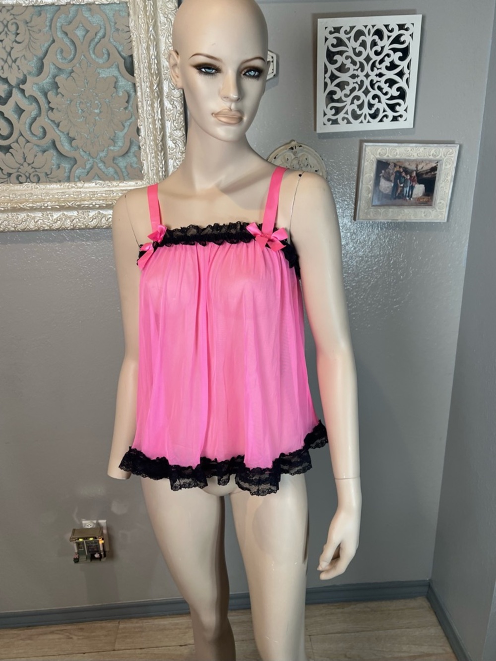Victoria’s Secret Pink Babydoll Chemise with Black Lace Trim - Picture 5 of 11